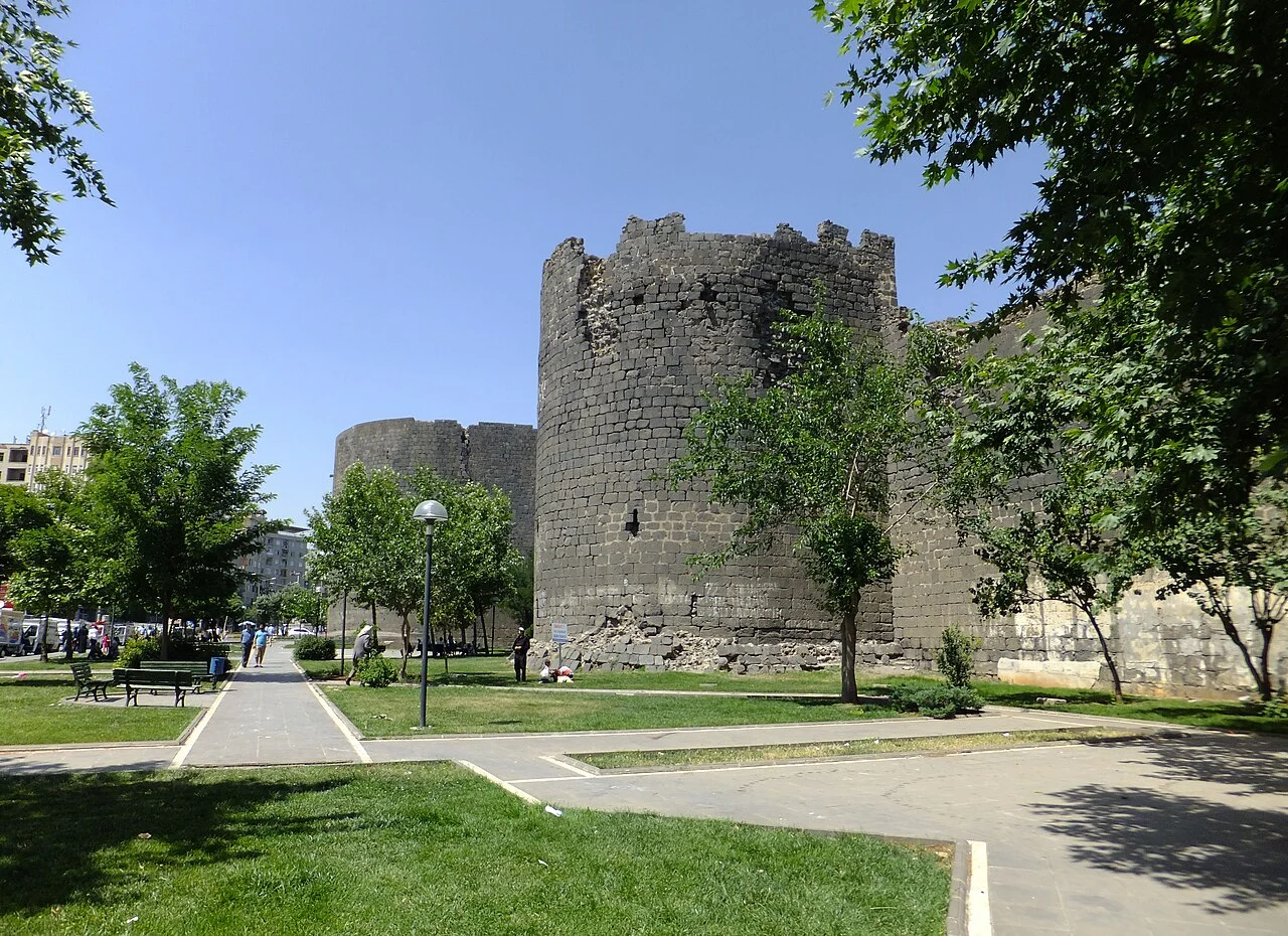 Diyarbakır surları